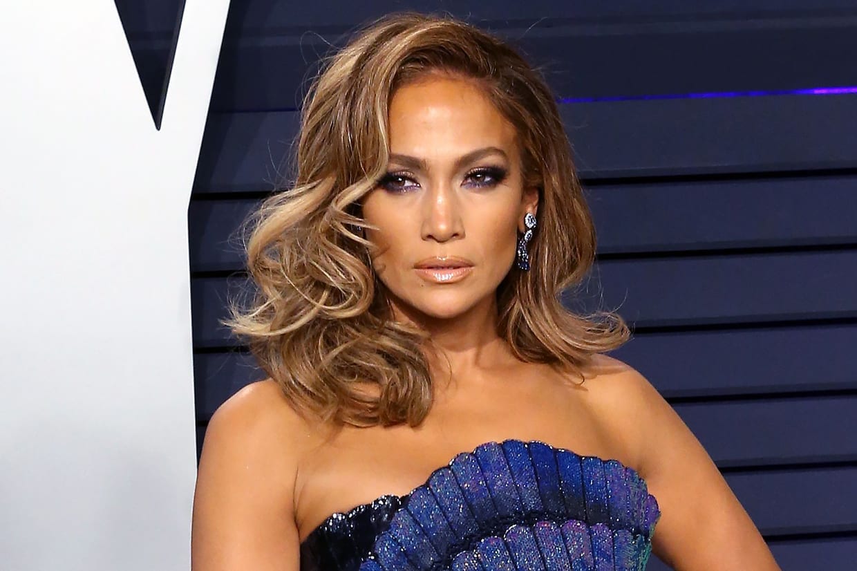 Jennifer Lopez attends the 2019 Vanity Fair Oscar Party in Los Angeles, Feb. 24, 21019.