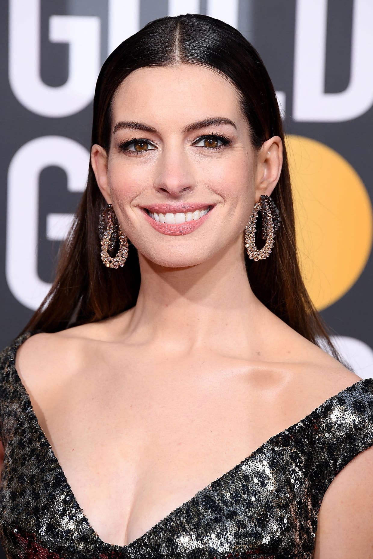 Anne Hathaway attends the 76th Annual Golden Globe Awards at The Beverly Hilton Hotel, Jan. 6, 2019, Beverly Hills, California.
