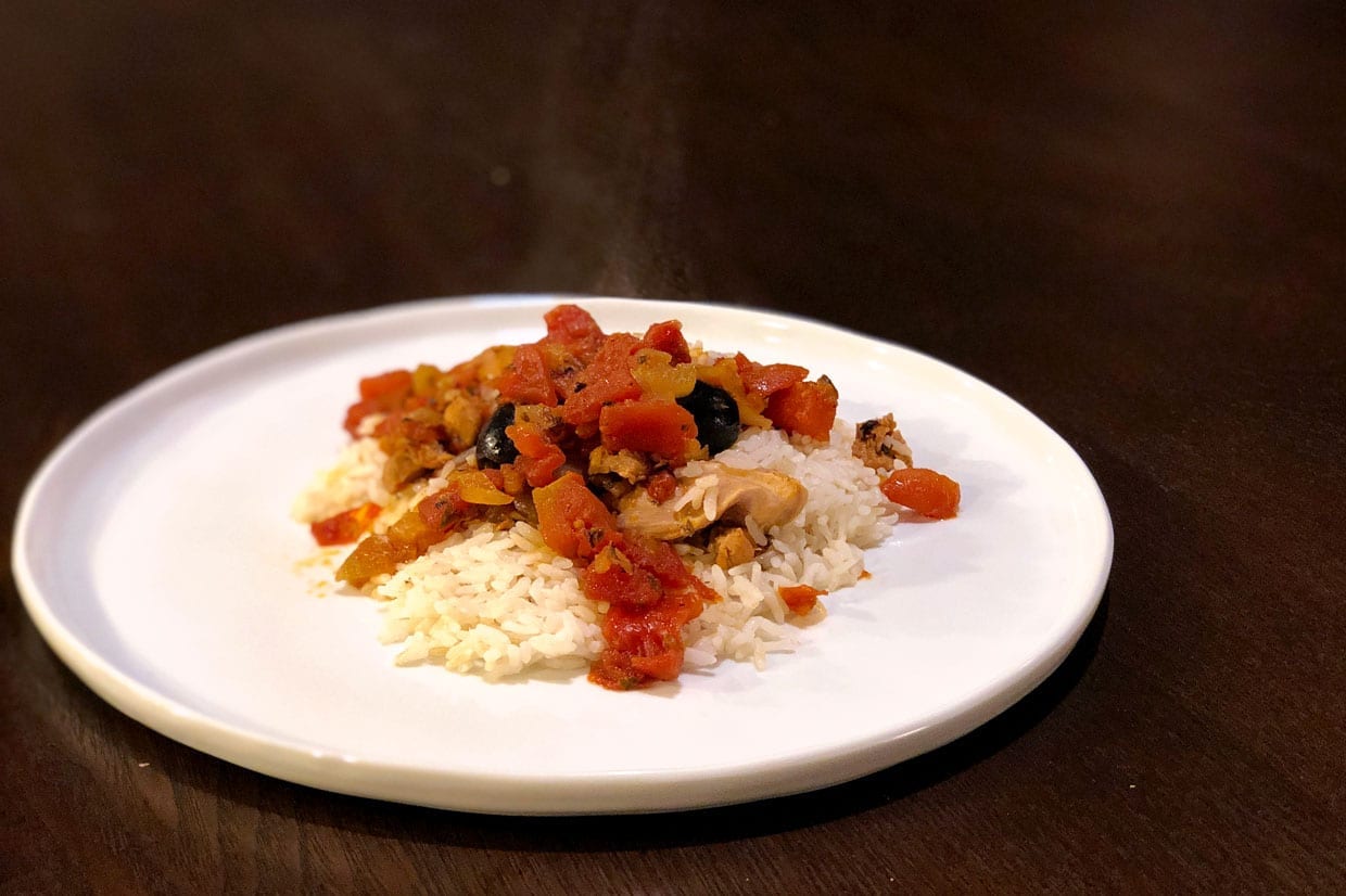 Overhead shot of Instant Pot mediterranean chicken.