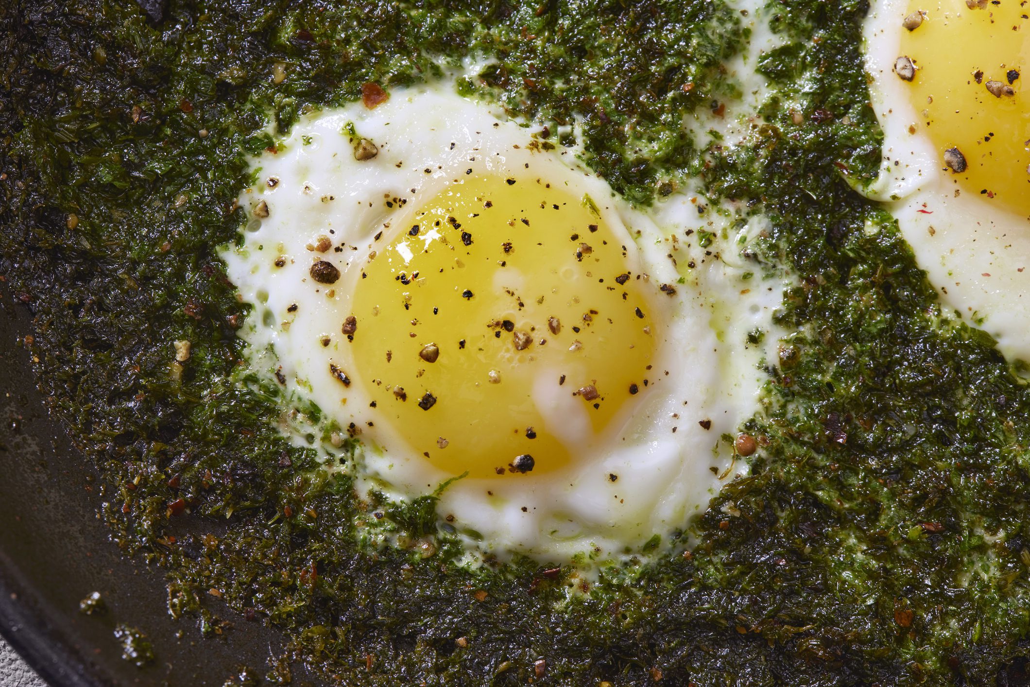 Fried Eggs in Basil Pesto with Toast