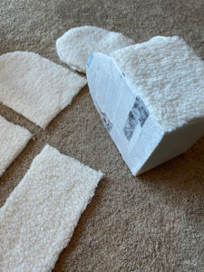 Steps to make DIY sherpa vase